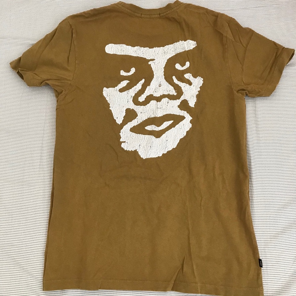 Obey tee!